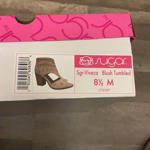 Sugar Viveca Peep Toe Ankle Bootie  SideCut Boot - Picture 5 of 11